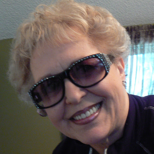 Darlene Brown Photo 16