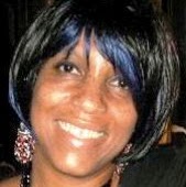 Vicki Saunders Photo 10