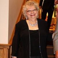 Michele Wise Photo 16