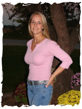 Laura Anderson Photo 46