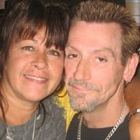 Carol Garrett Photo 35