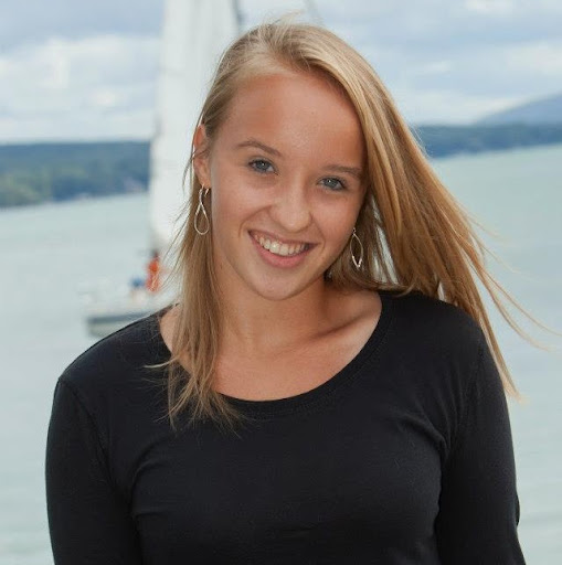 Kathryn Magee Photo 22