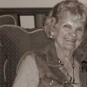 Bonnie Reece Photo 10