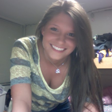 Lauren Garner Photo 15