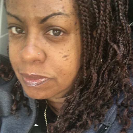 Diane Wills Photo 24