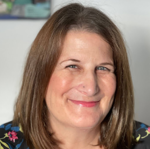 Rachel Wills Photo 15