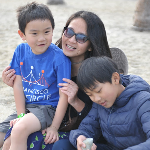 Hui Zeng Photo 35