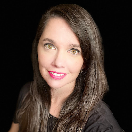 Kelly Clement Photo 43