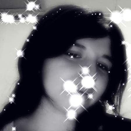 Katherine Saenz Photo 17