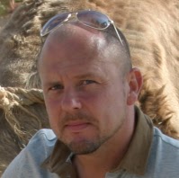 Andrew Scott Photo 25