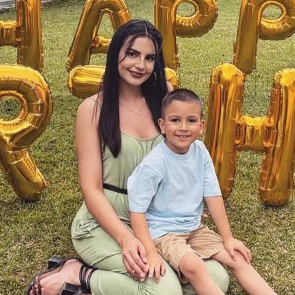 Vanessa Chavez Photo 42