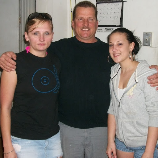 Larry Richey Photo 27