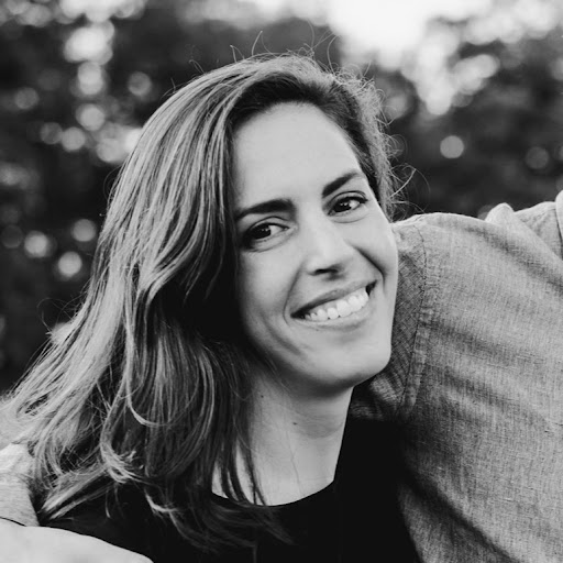 Allison Robbins Photo 13