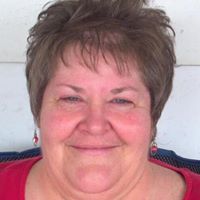 Julie Elder Photo 45