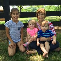 Darlene Gray Photo 23