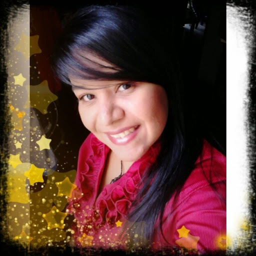 Lorena Alvarado Photo 21