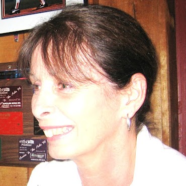 June Knight Photo 14