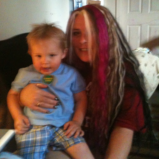 Kristin Arnold Photo 22