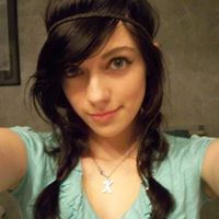 Kaitlyn Wheeler Photo 2