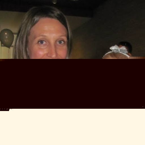 Michelle Wyatt Photo 16