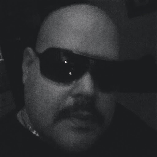 Raymond Cardona Photo 10