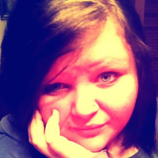 Hannah Howe Photo 11