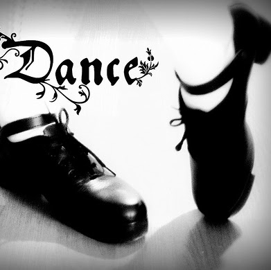 Jennifer Sinclair Photo 17