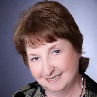 Carol Evans Photo 15