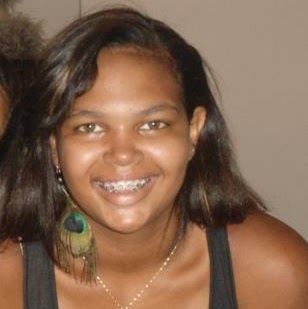 Juliana Melo Photo 30