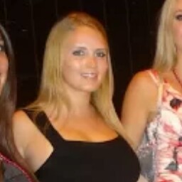 Christina Hoffman Photo 30