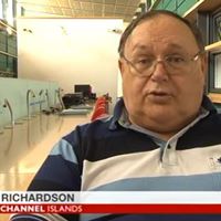 Alan Richardson Photo 17