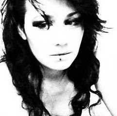 Sara Peterson Photo 37