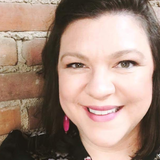 Kelly Ferguson Photo 21