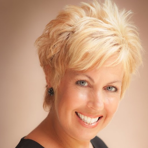 Gina Romano Photo 17