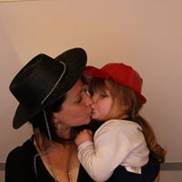 Samantha Radford Photo 13