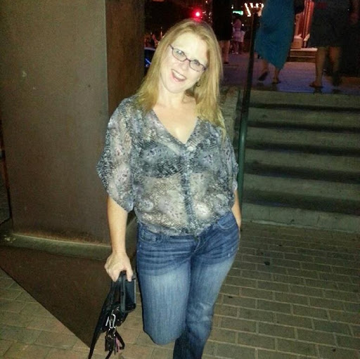 Angela Albright Photo 10