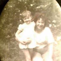 Michele Settle Photo 23