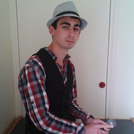 Jeffrey Riggs Photo 17