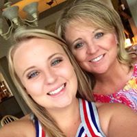 Louise Watson Photo 23