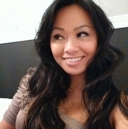 Janice Tran Photo 28