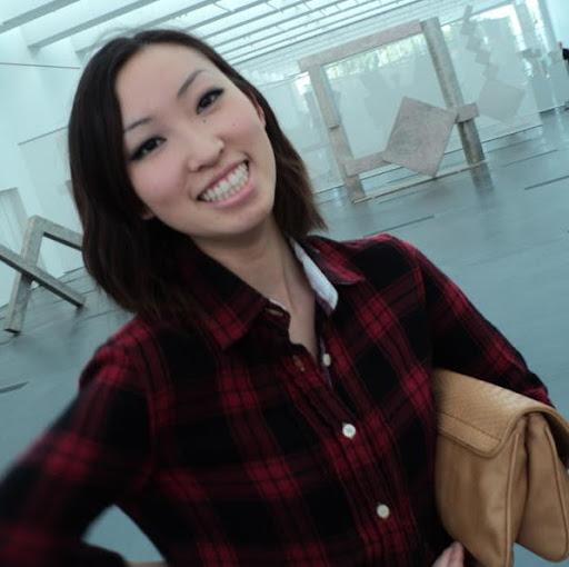 Stephanie Leung Photo 24