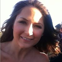 Julie Pitts Photo 19