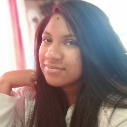 Jasmine Fields Photo 20