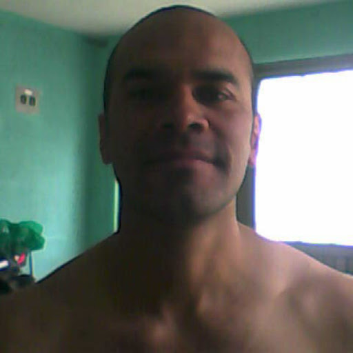 Henry Saavedra Photo 25