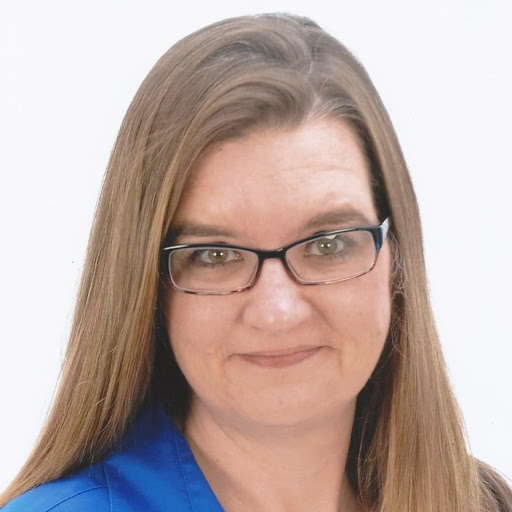 Julie Wiggins Photo 14