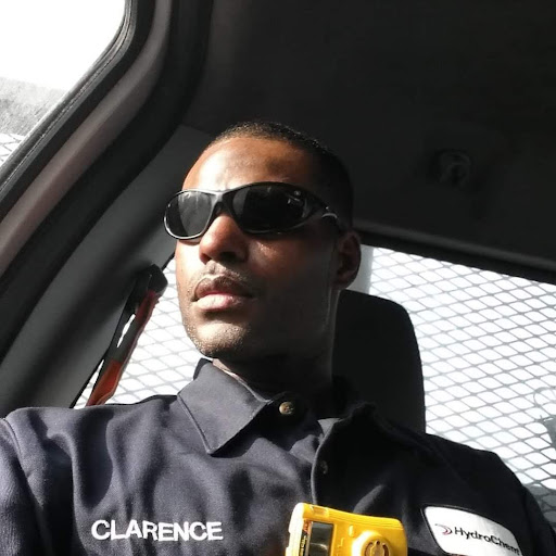 Clarence Bond Photo 3
