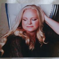 Jennie Austin Photo 25
