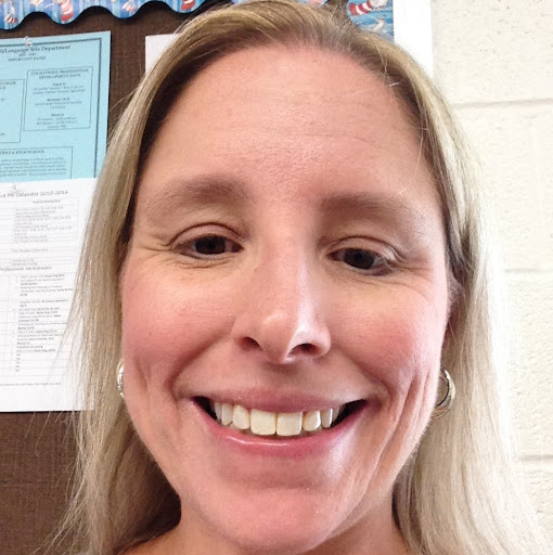 Laura Knapp Photo 7