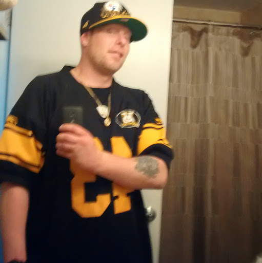 Aaron Atkinson Photo 35