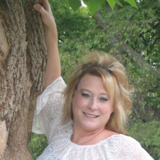 Rona Moore Photo 5